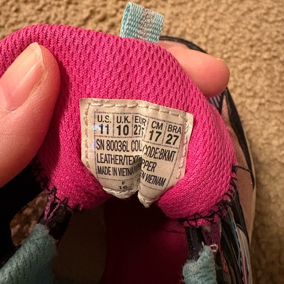 TODDER SKECHERS BRAND MEMORY FOAM SNEAKER SIZE 11 - Picture 6 of 6